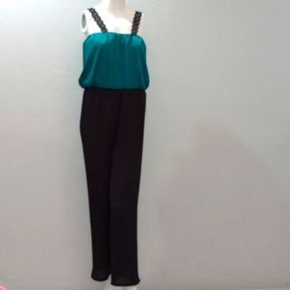 NWT | LA CHICA DE ORO | M JUMPSUIT - Picture 3 of 11